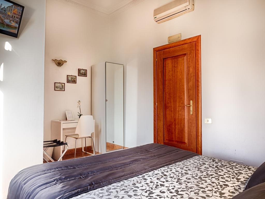 רומא Sunny Guest House מראה חיצוני תמונה