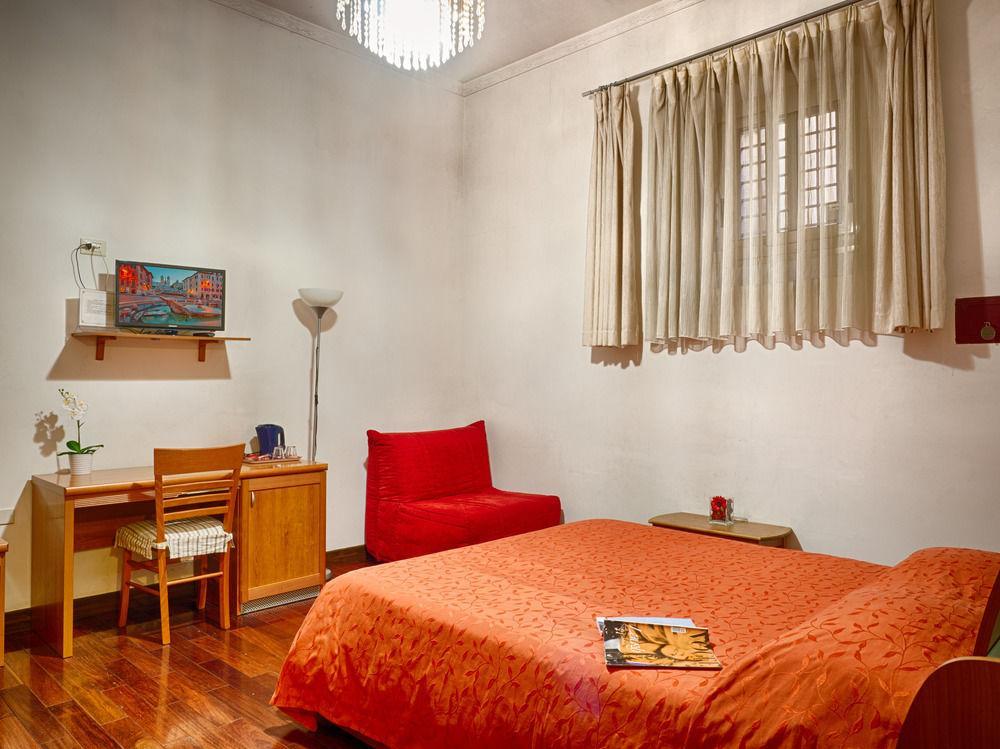 רומא Sunny Guest House מראה חיצוני תמונה