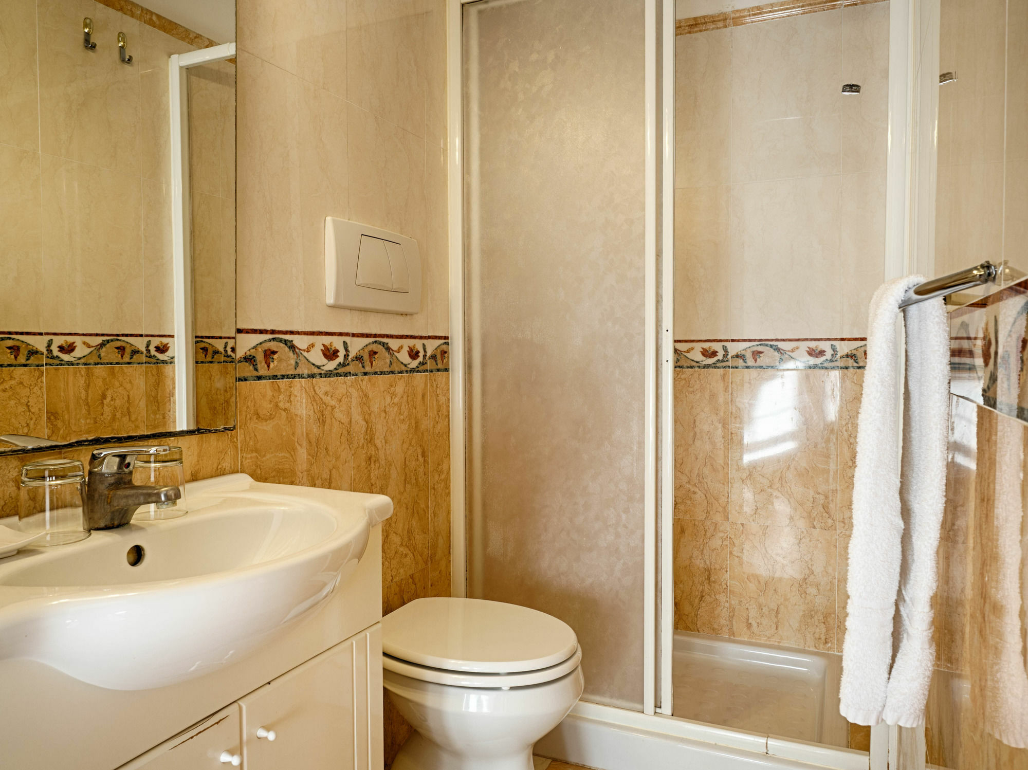רומא Sunny Guest House מראה חיצוני תמונה